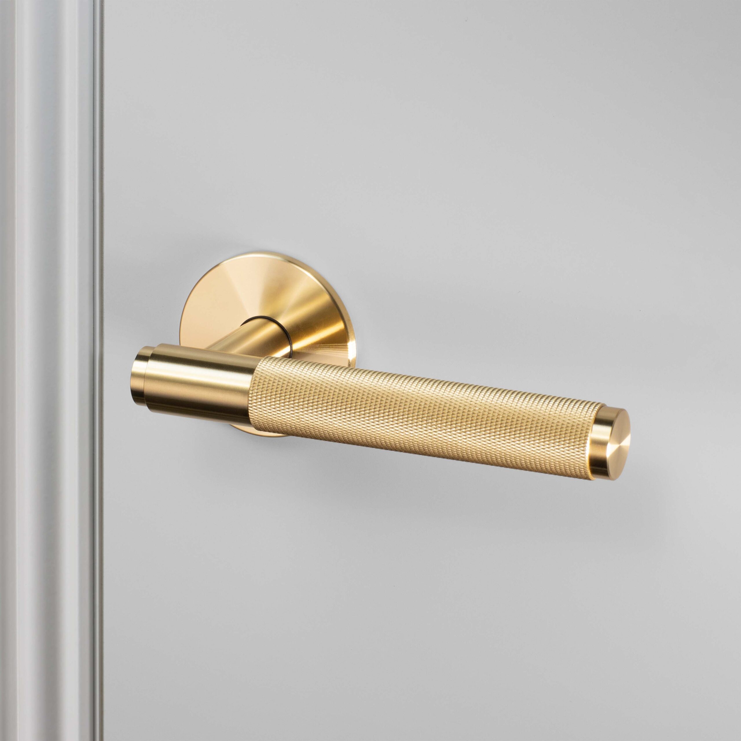 door-lever-handle-brass-buster-punch